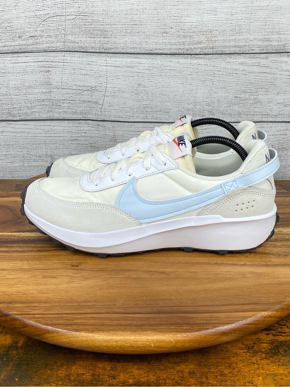 Nike Waffle Debut White Blue Tint Sneakers DH9523-105 Women’s Shoe Size 10.5